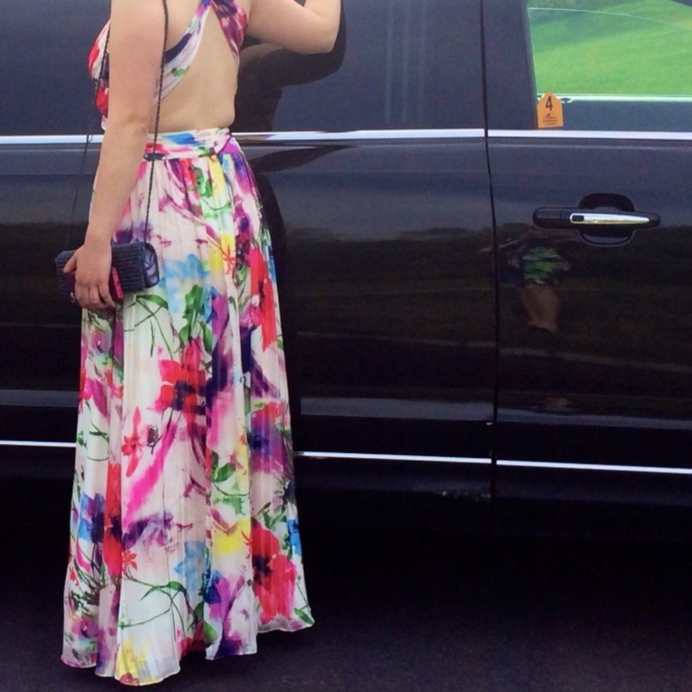 Adrianna Papell gown